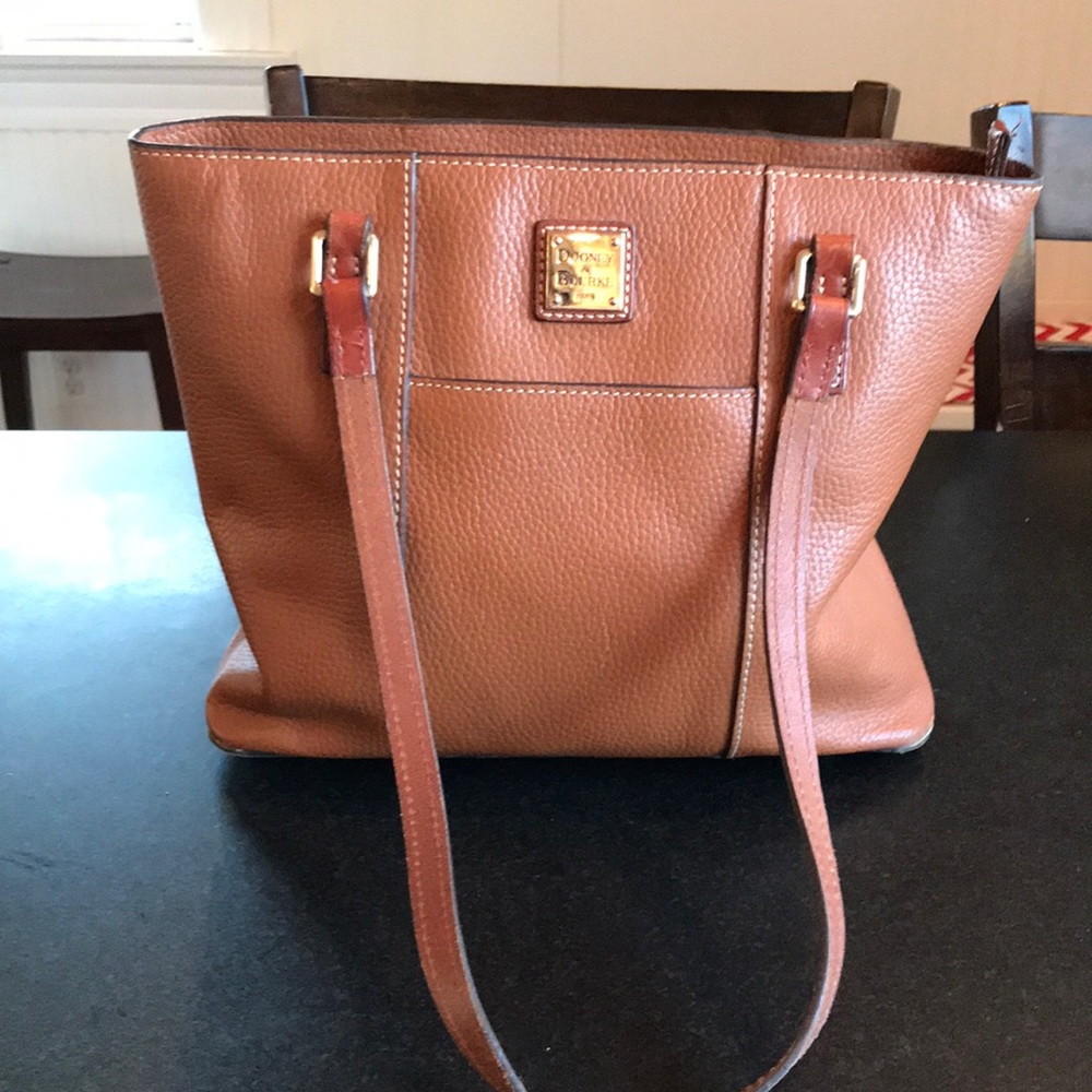 Dooney and Bourne shoulder bag